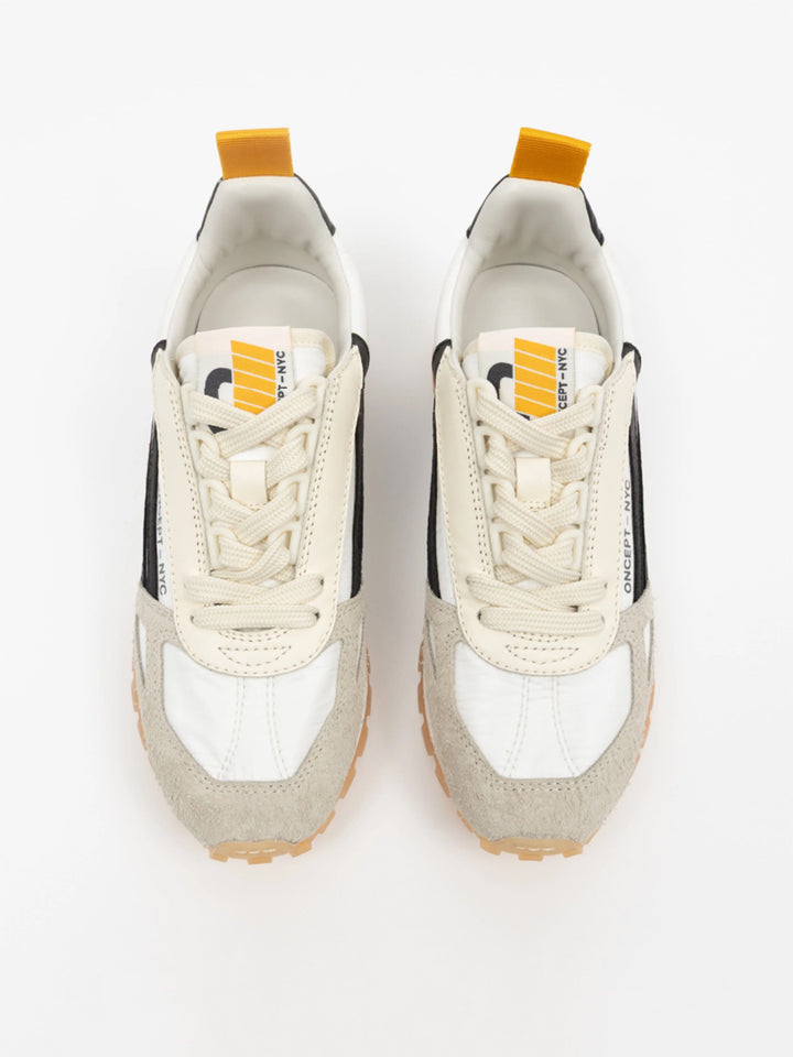 Toronto Retro Sneaker in Black/White