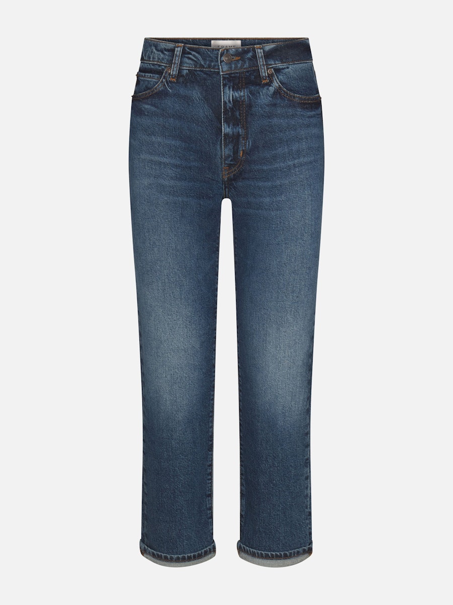 The Borrowed Jean in Nebula