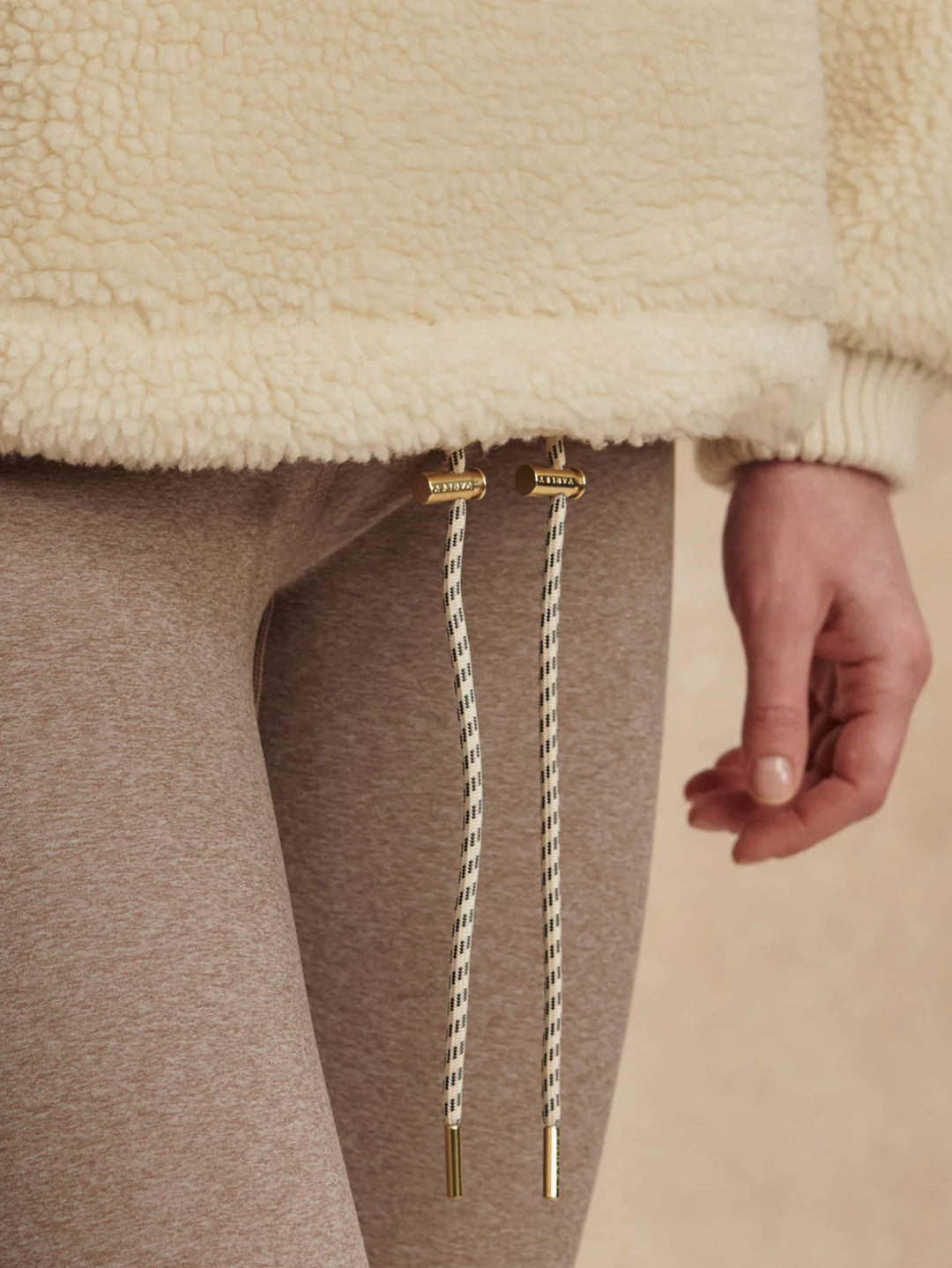 Hendrik 1/2 Zip Sherpa in Egret