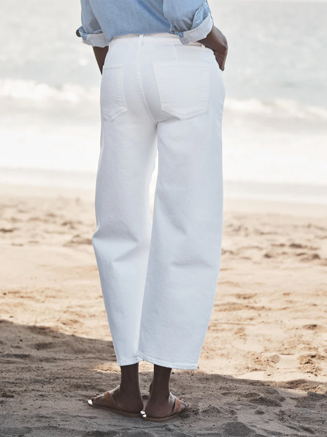 Brennan Barrel Leg Jean in White Denim