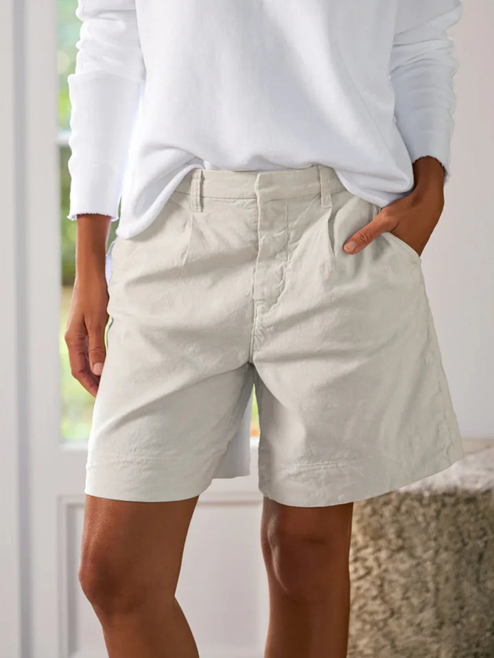 Waterford 7.5" Golf Short in Cement