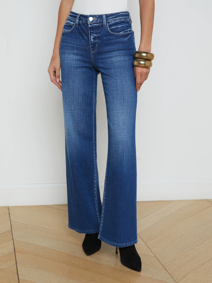 Alicent High-Rise Sneaker Wide-Leg Jean in Desoto