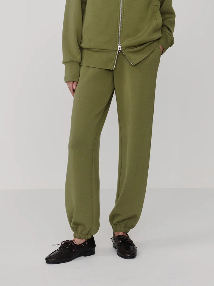 The Classic Cuff Pant 25" in Loden Green