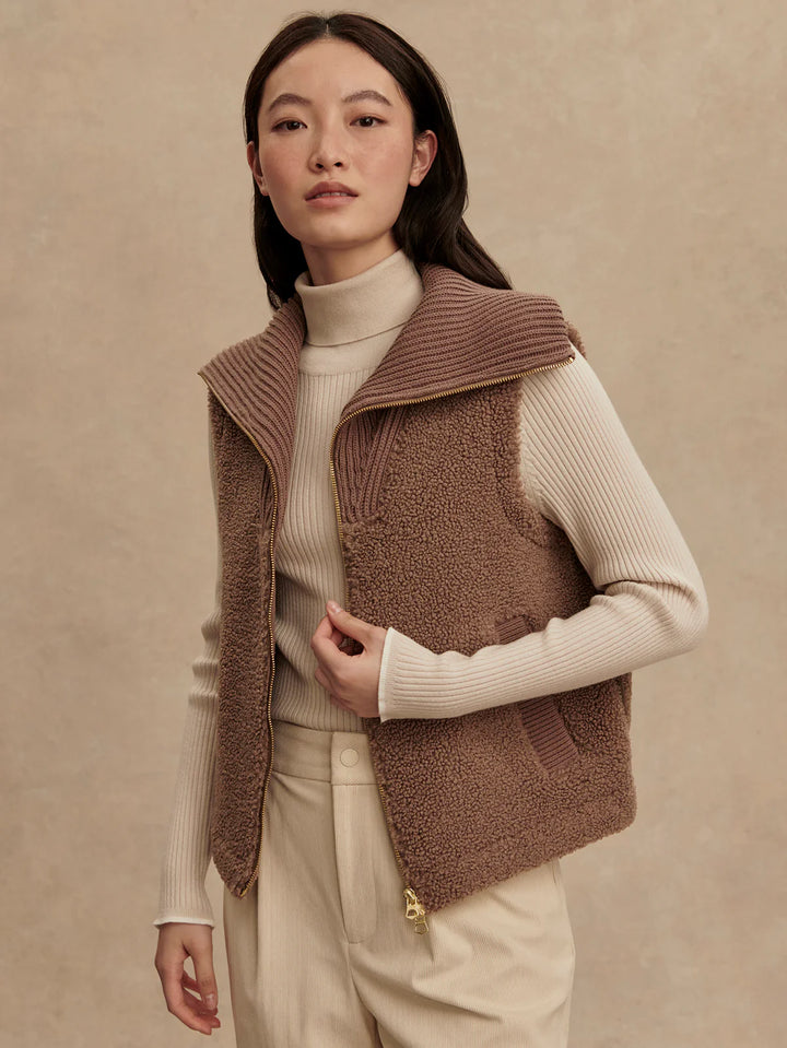 Aspen Gilet in Ash Taupe