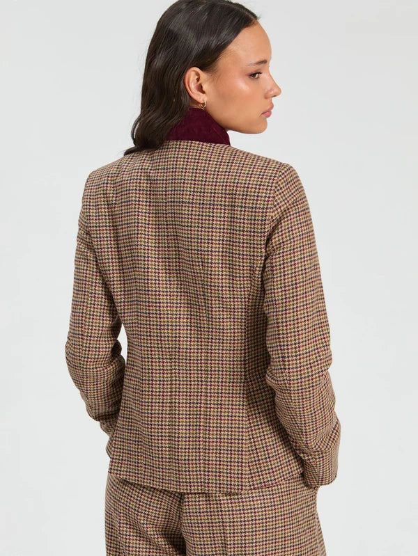 Dori Equestrian Houndstooth Jacket in Brown