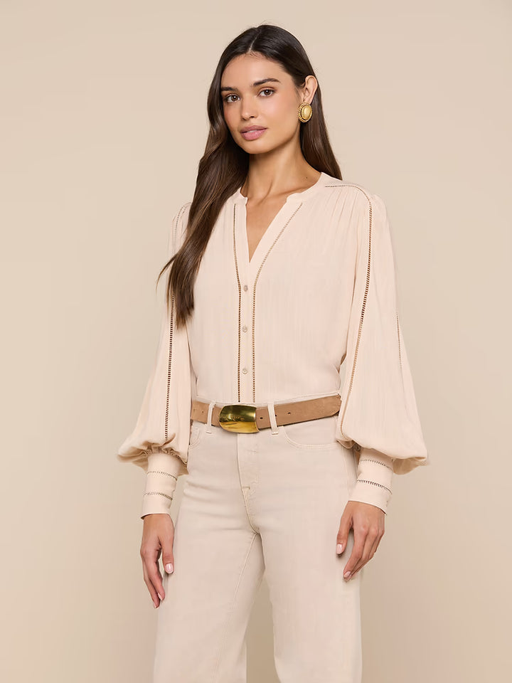 Kiera Blouse in Biscuit