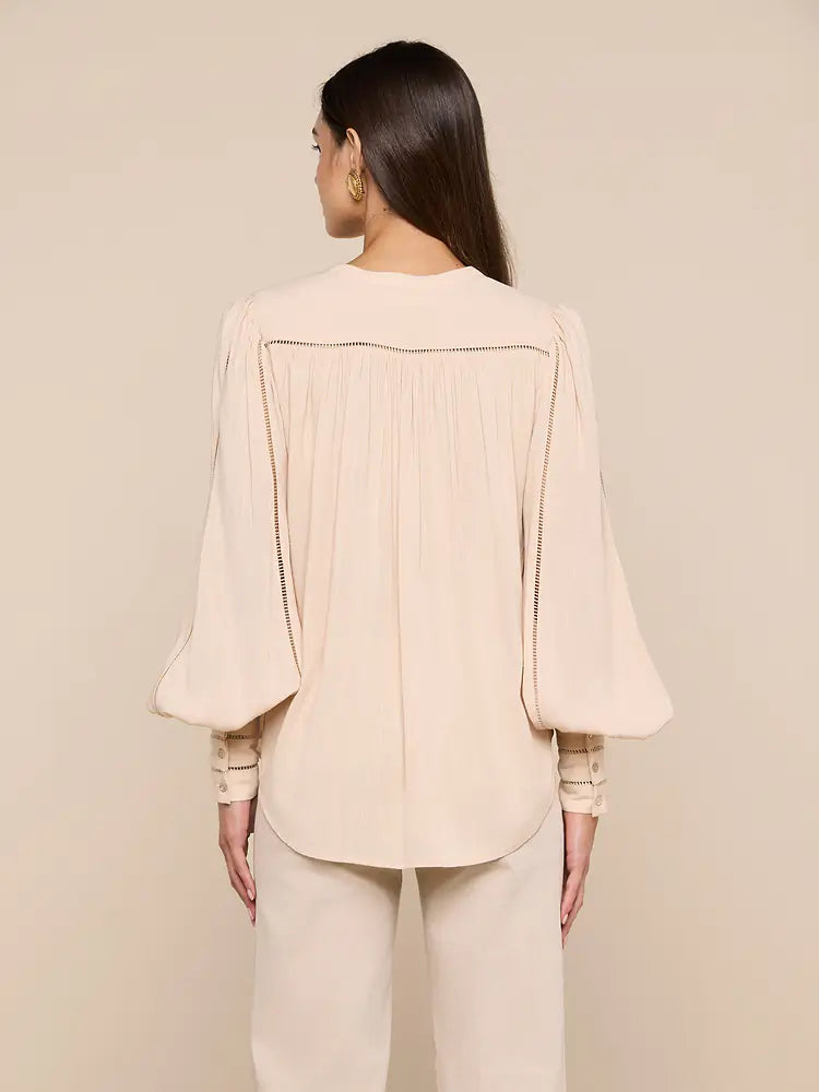 Kiera Blouse in Biscuit