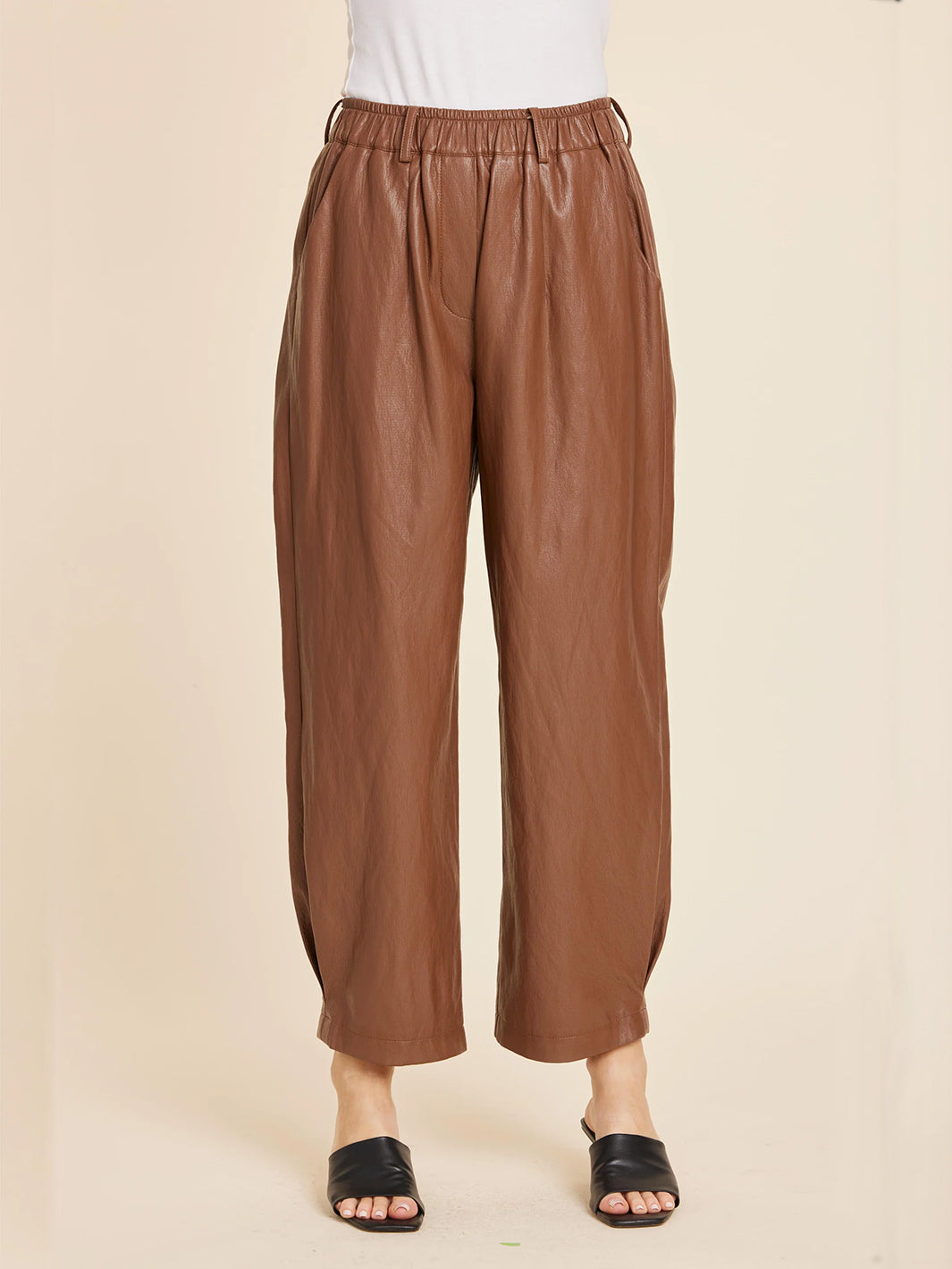 Faux Leather Barrel Leg Pant in Toffee
