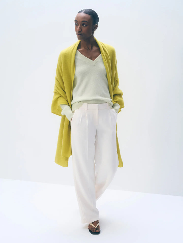 Cashmere Travel Wrap in Citronelle