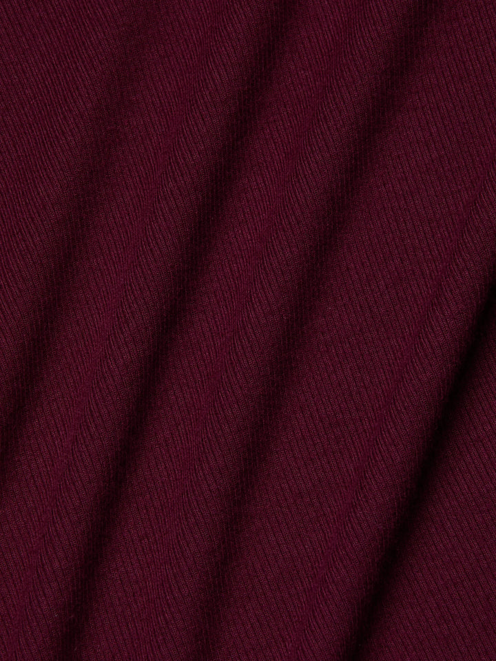 Aja Turtleneck in Dark Port