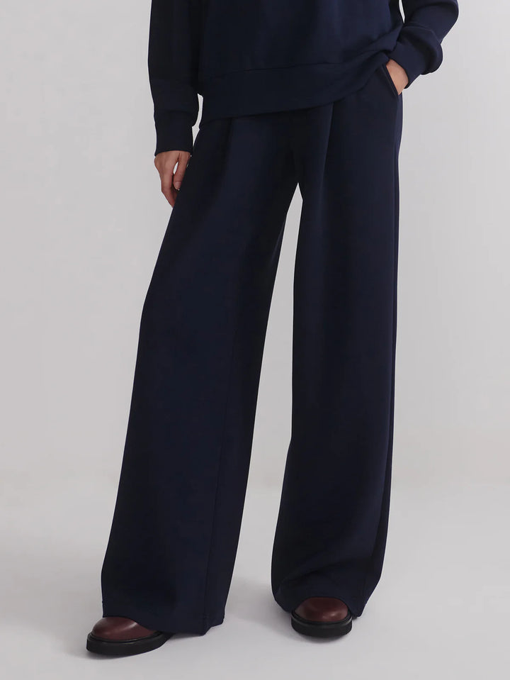 The Extra Wide Leg Pant 29.5" in Navy