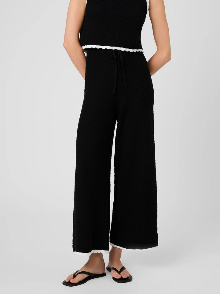 Teddy Diamond Knit Crop Pants in Black/White