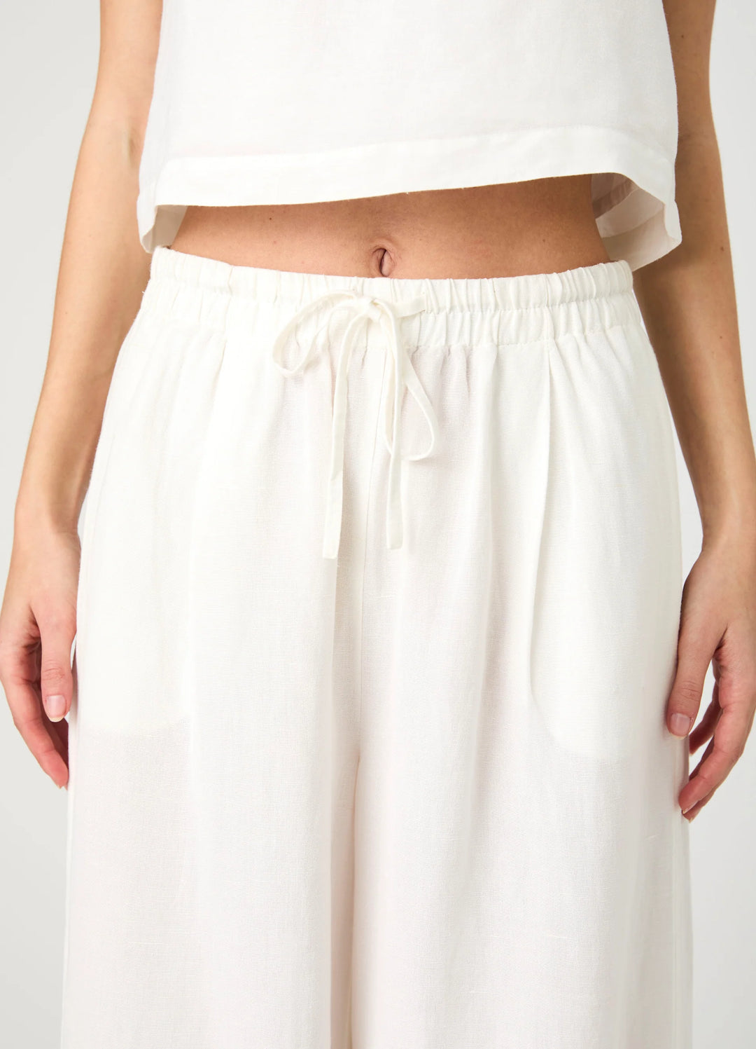 Birdie Wideleg Trouser in Summer White