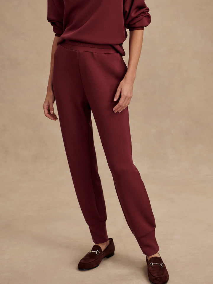 Slim Cuff Pant 27.5 in New Maroon
