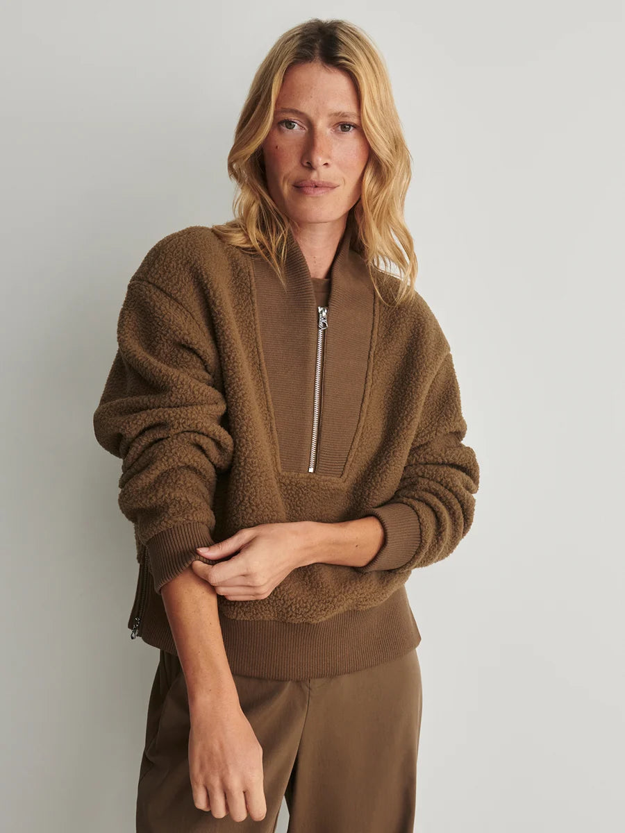 Mumford Half-Zip Fleece in Teak Olive
