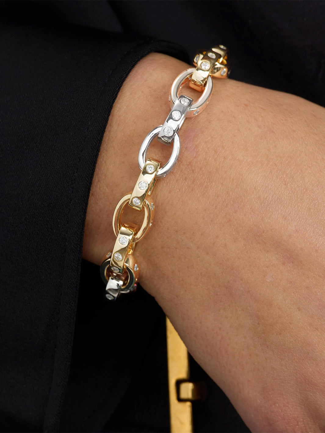 Ashley Chain Link Bracelet 9mm in Mixed Metal