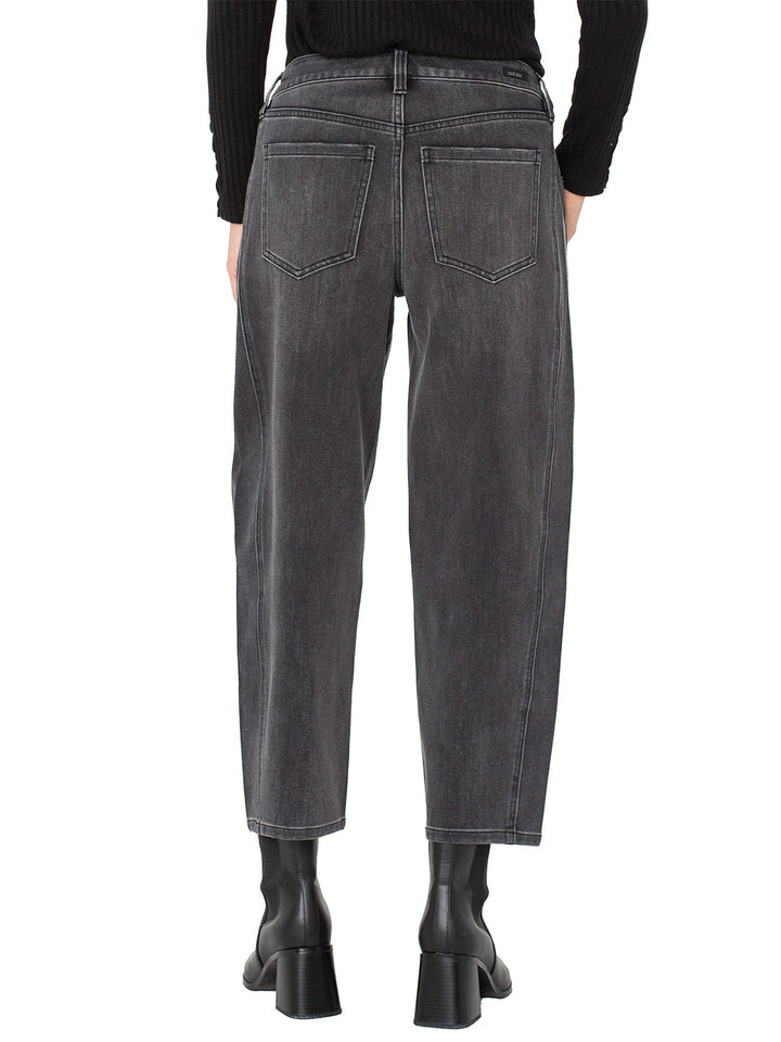 Kennedy Straight Jean in Ackelson