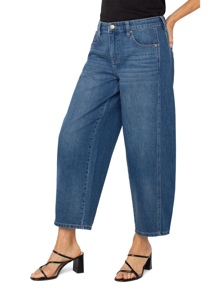 Barrel Jean in Hartzell