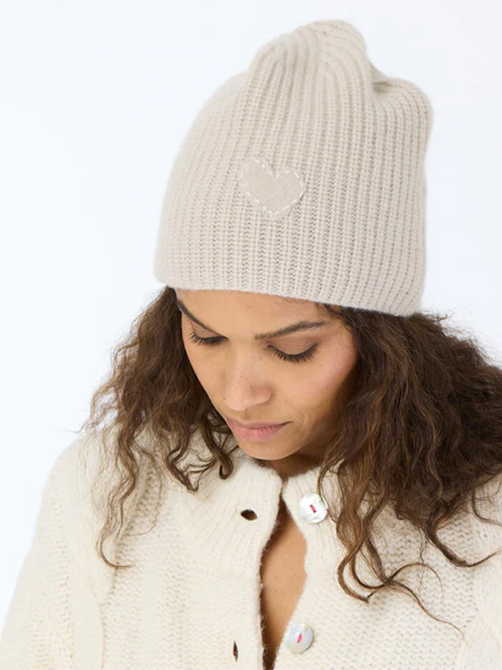 Cashmere Beanie in Light Mushroom