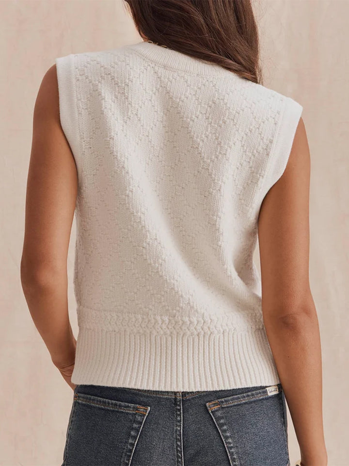 Benson Sweater Vest in Shell