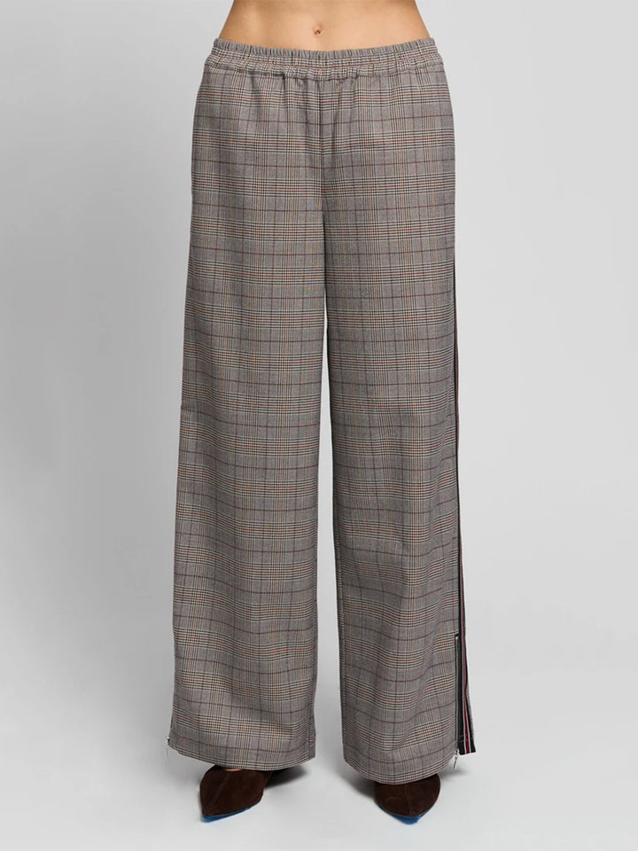 Birch Suiting Track Pant in Brown