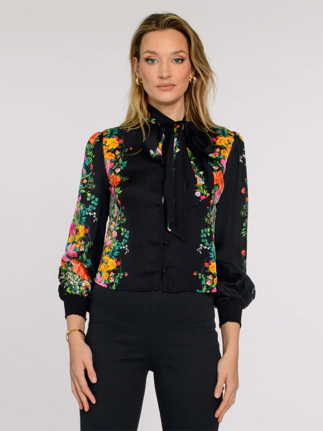 Brit Bow Blouse in Centerpiece Black