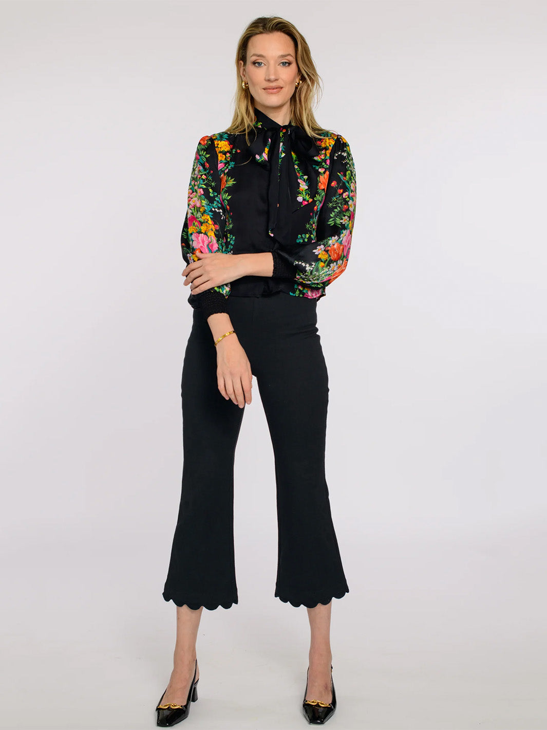 Brit Bow Blouse in Centerpiece Black
