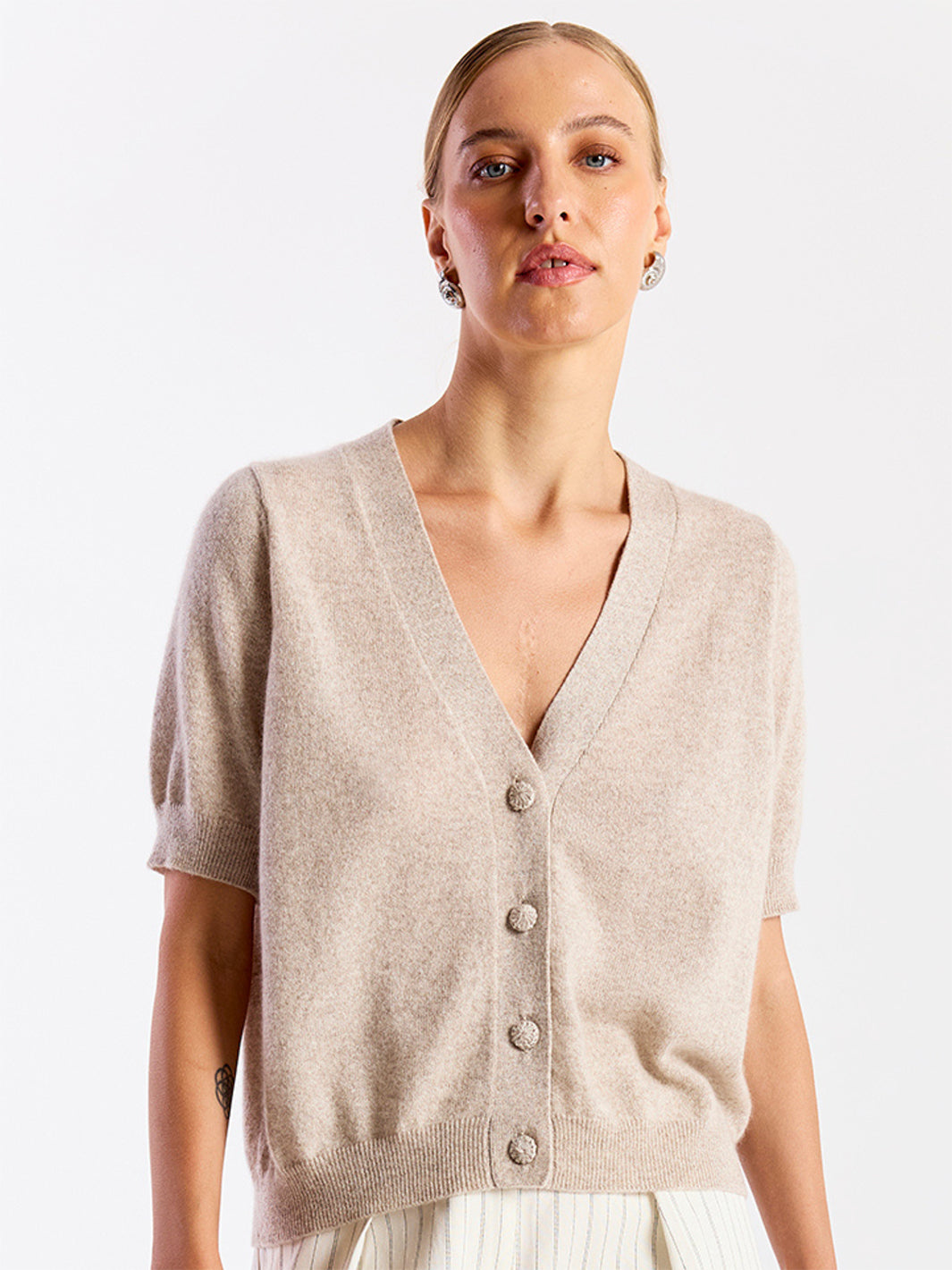 Button Up Short Sleeve Cardi in Wheat