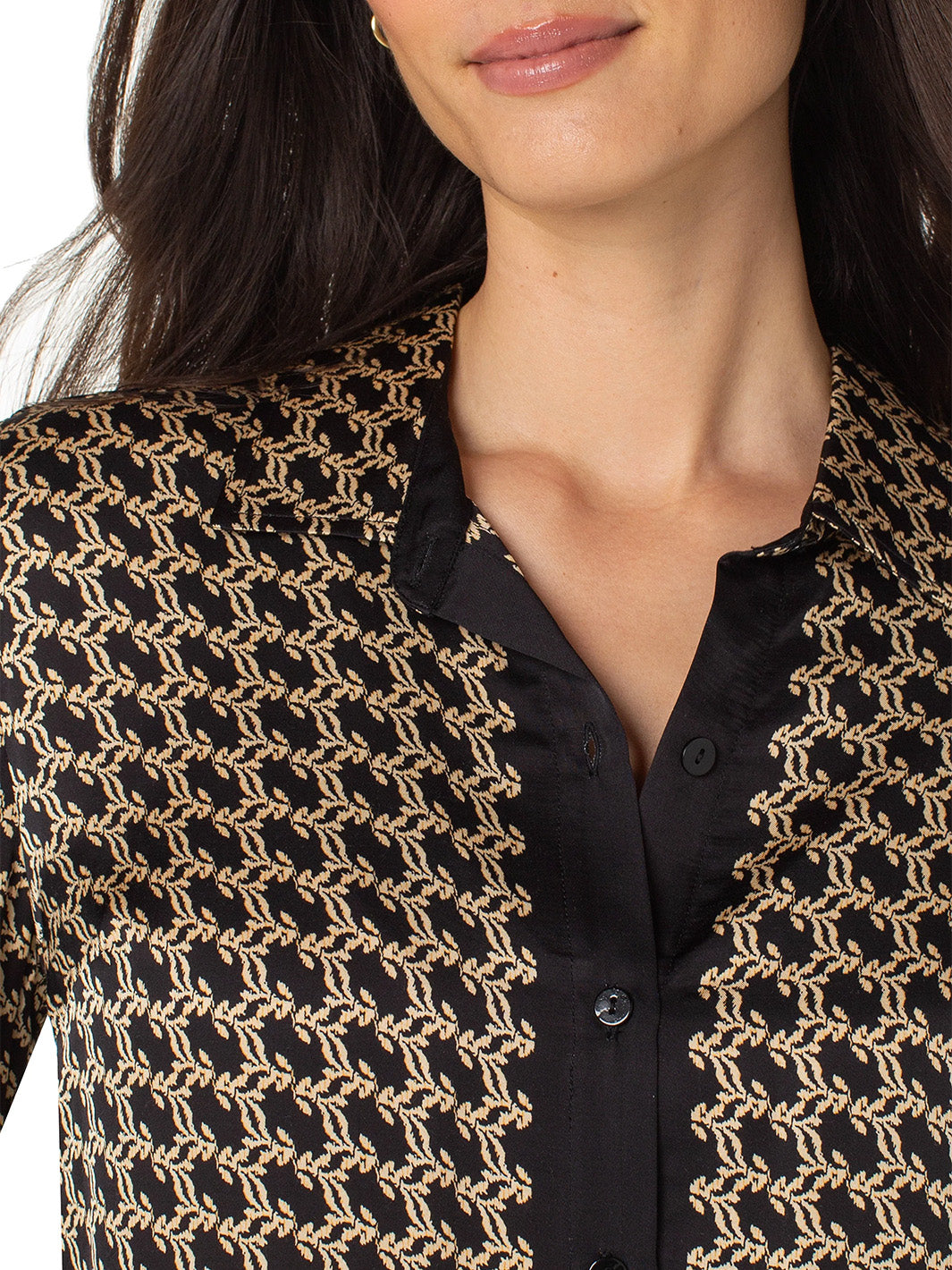 Long Sleeve Button Front Woven Shirt in Black Gold