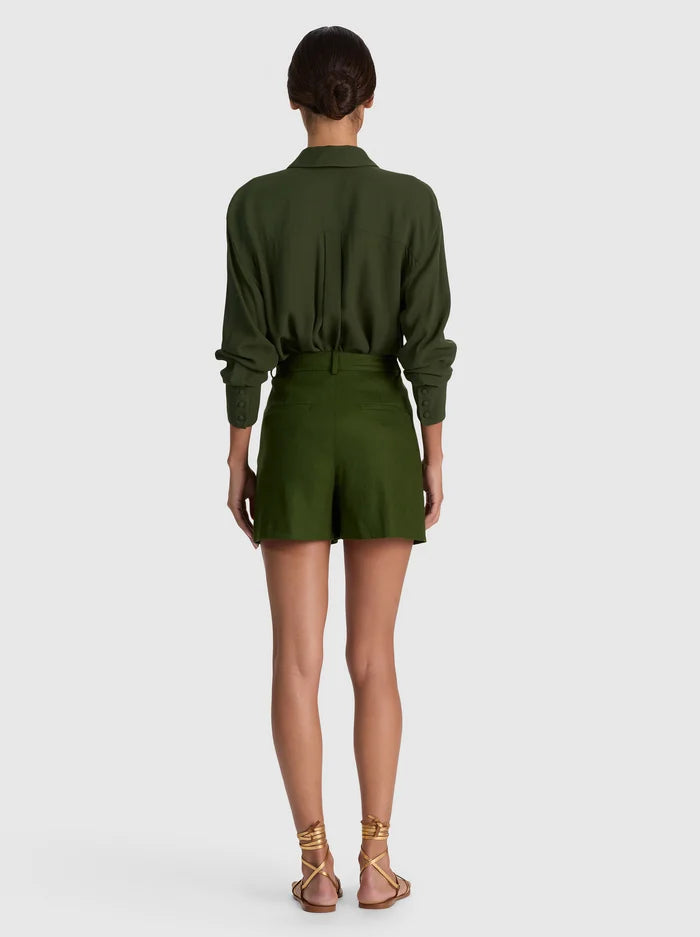 Conry Linen Short in Dark Fern