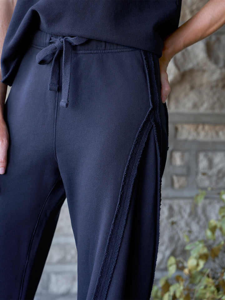 Bibi Barrel Leg Sweatpant in Classic Navy