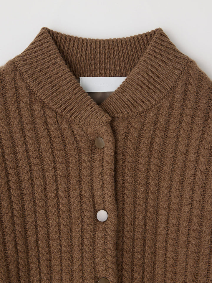 MV Cable Knit Sweater in Brown
