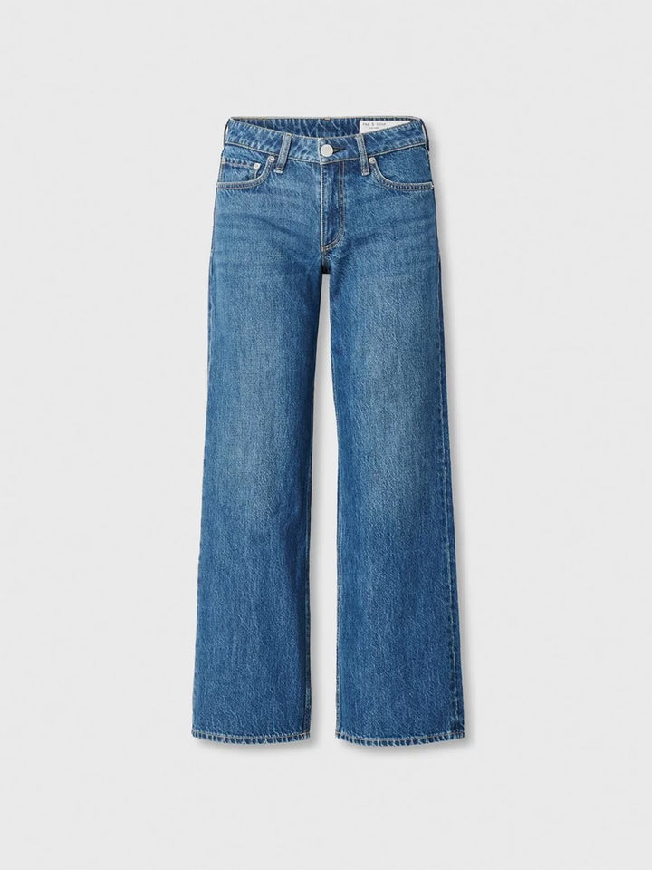 Cam Ankle Relaxed Straight Jean in Nova