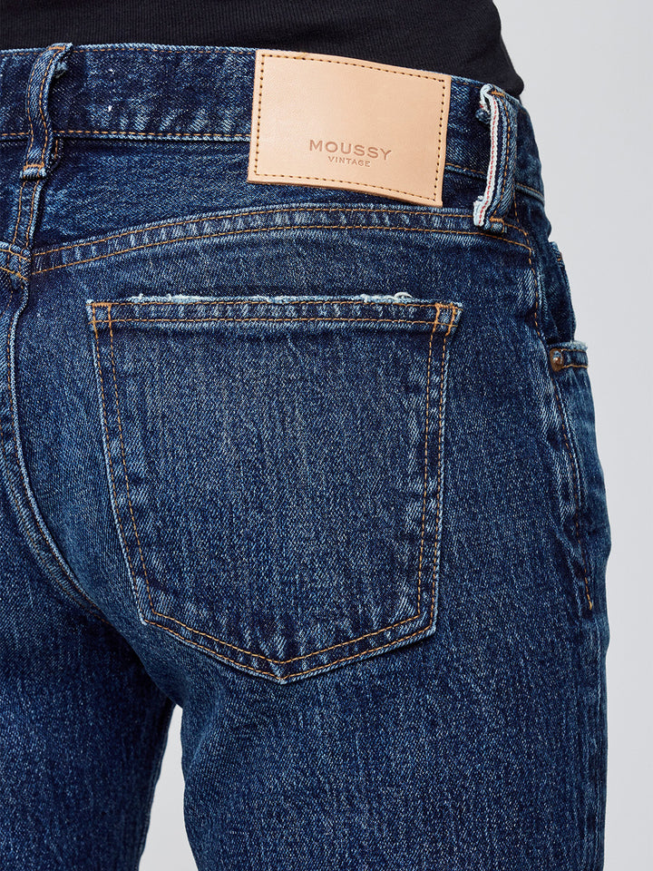 Camden Tapered Jean in Dark Blue