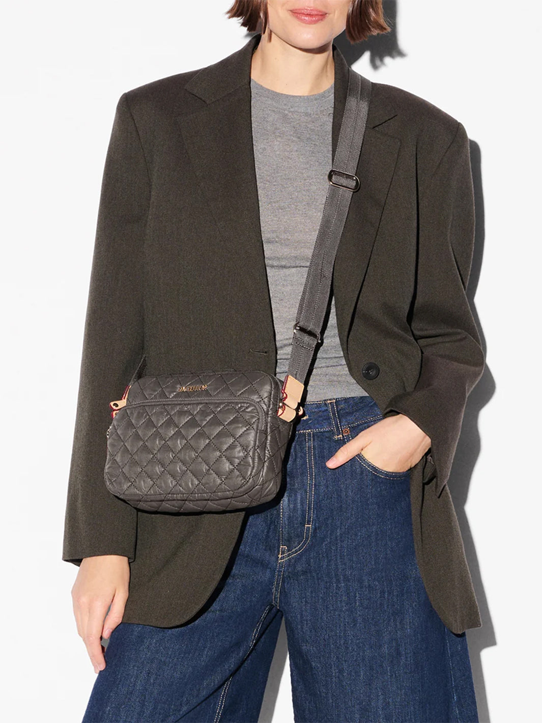 Small Metro Camera Crossbody Bag in Magnet