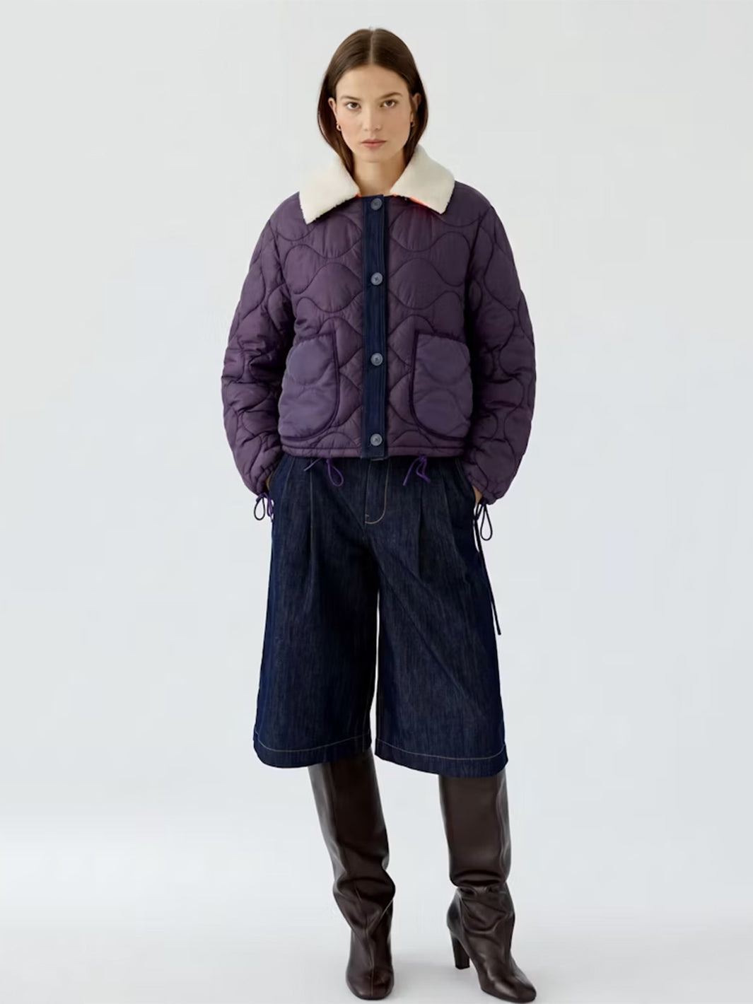 Reversible jacket in Dark Violett Blue