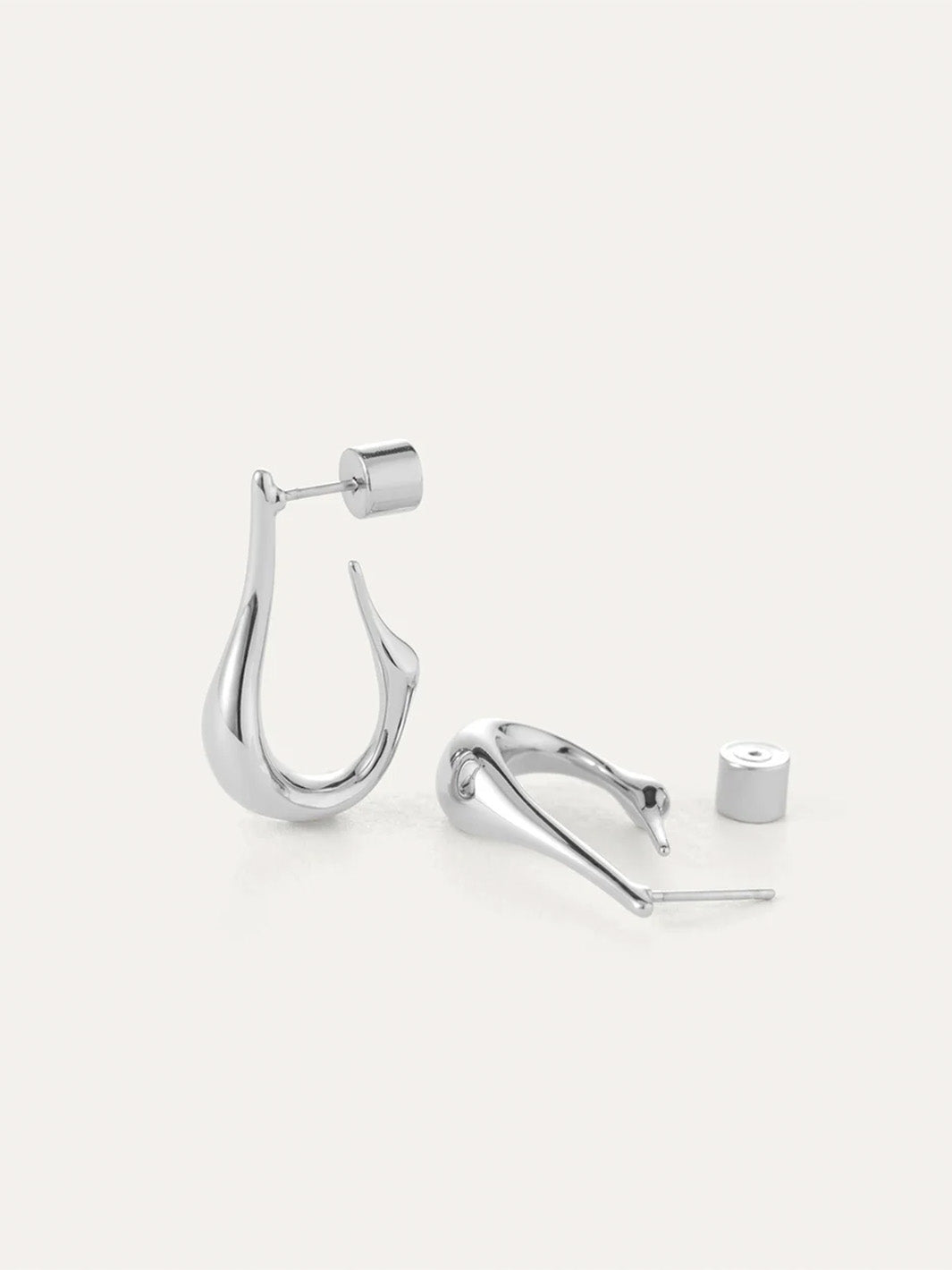 Colette Small Hoop Earrings in Silver