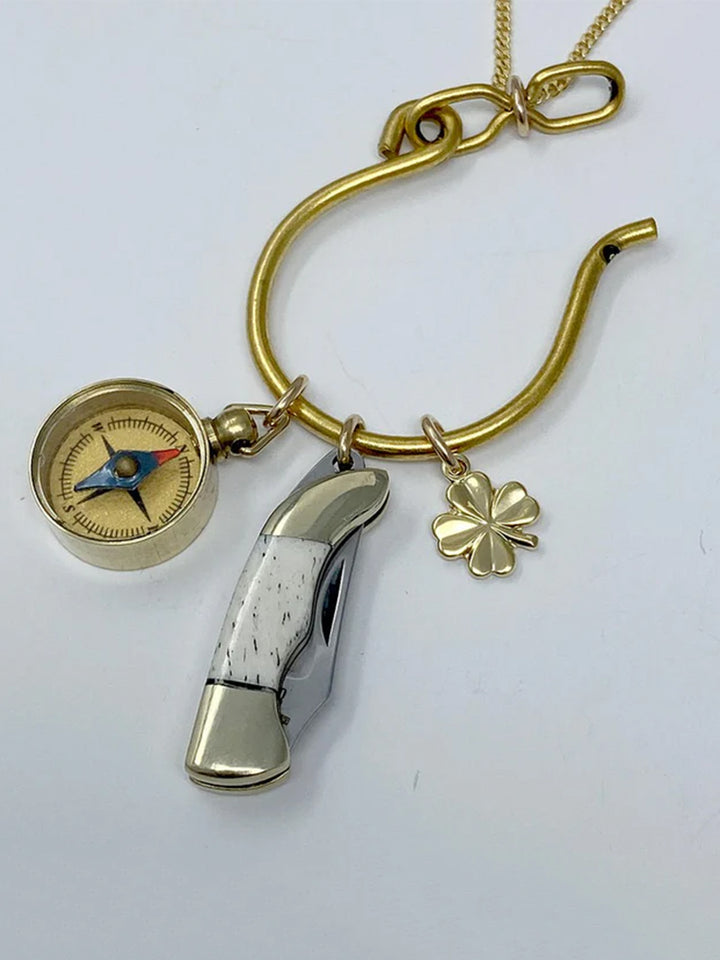 Protection Direction and Luck Necklace in Gold