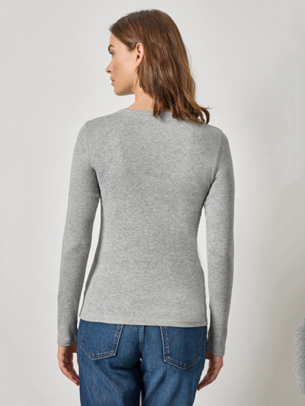 Long Sleeve Crew in Heather Grey