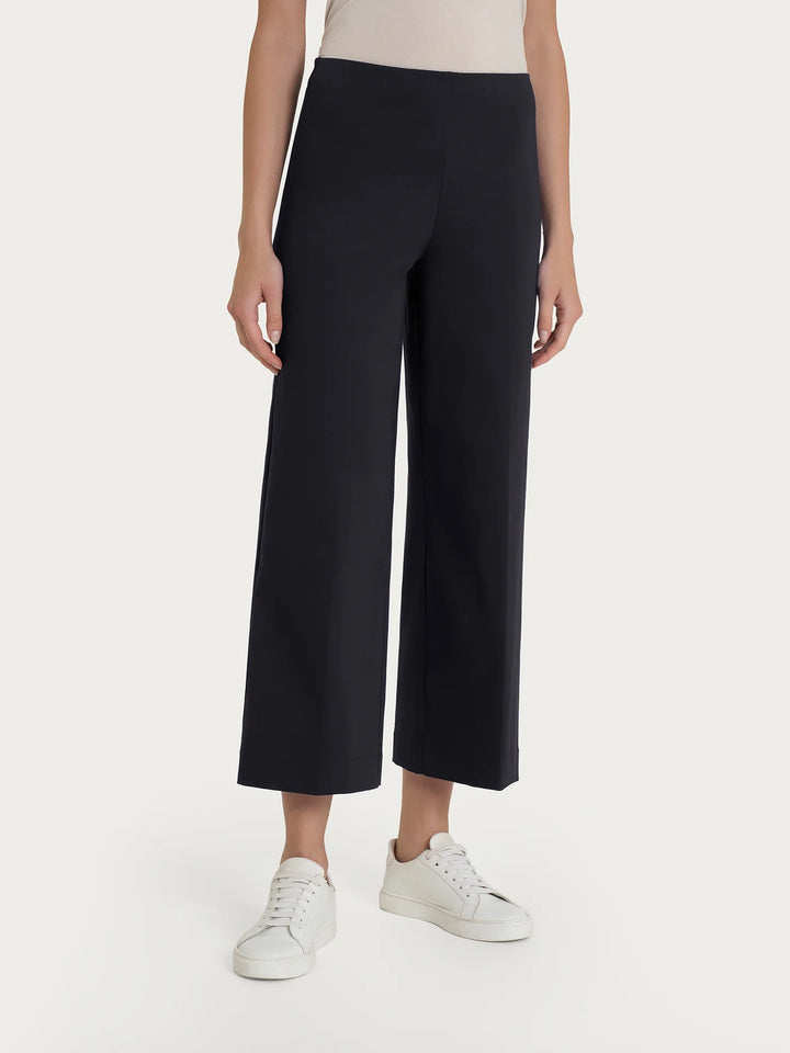 Cropped Wide Pants in Black