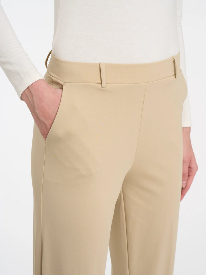 Carrot Cuff Pants with Pockets in Irish Cream