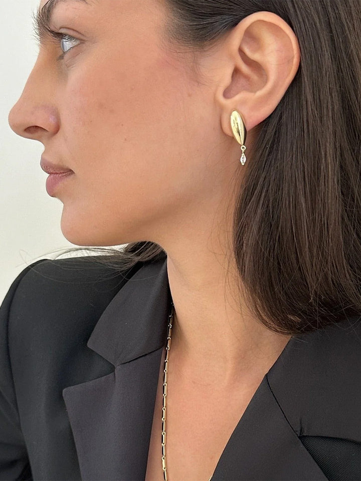 Delora Earrings in Yellow Gold