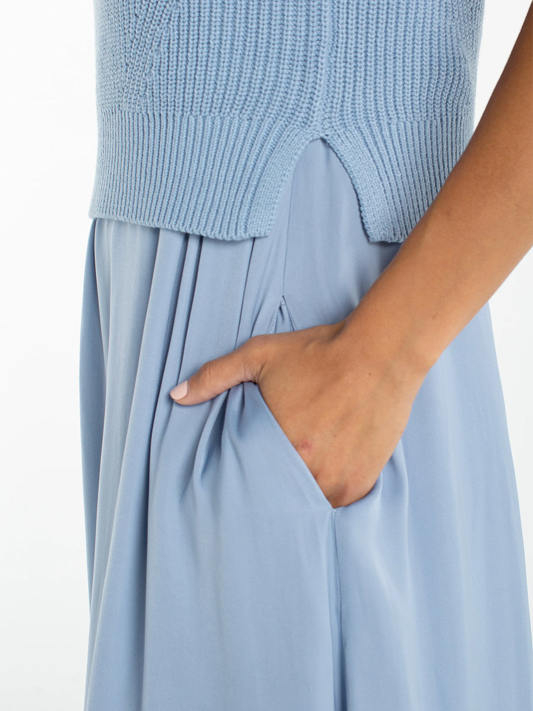 Sleeveless Tie Back Woven Sweater Dress in Malibu Blue