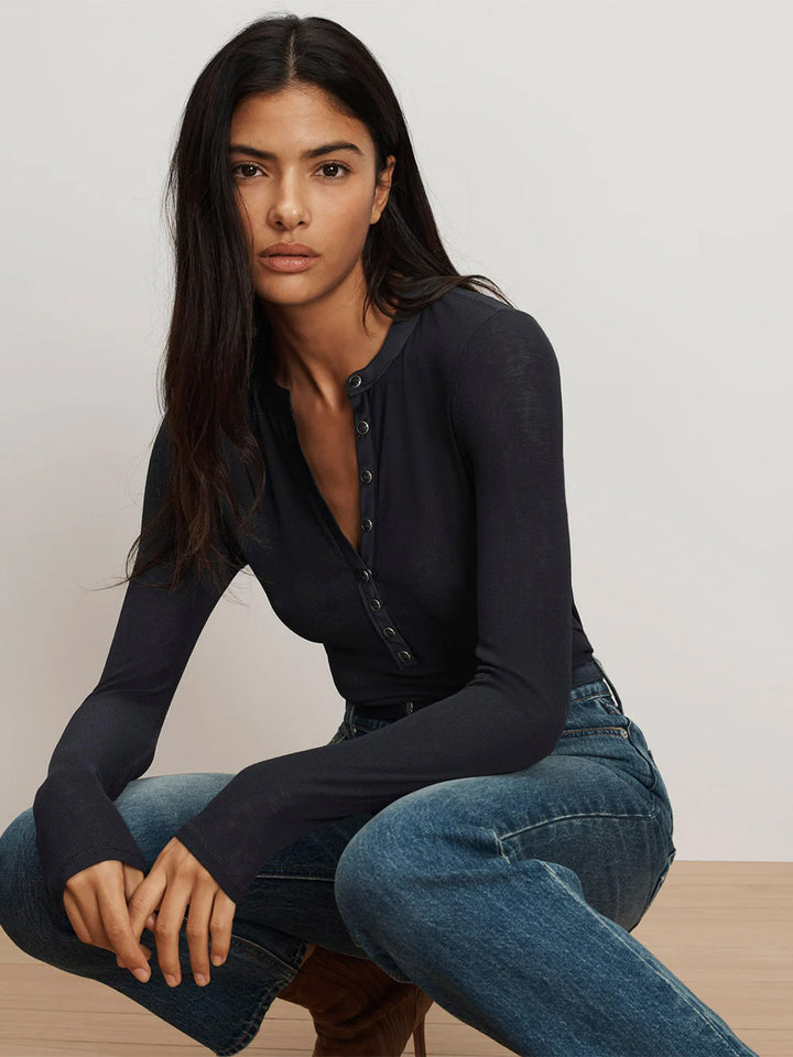 Drexler Ribbed Henley Top in Navy