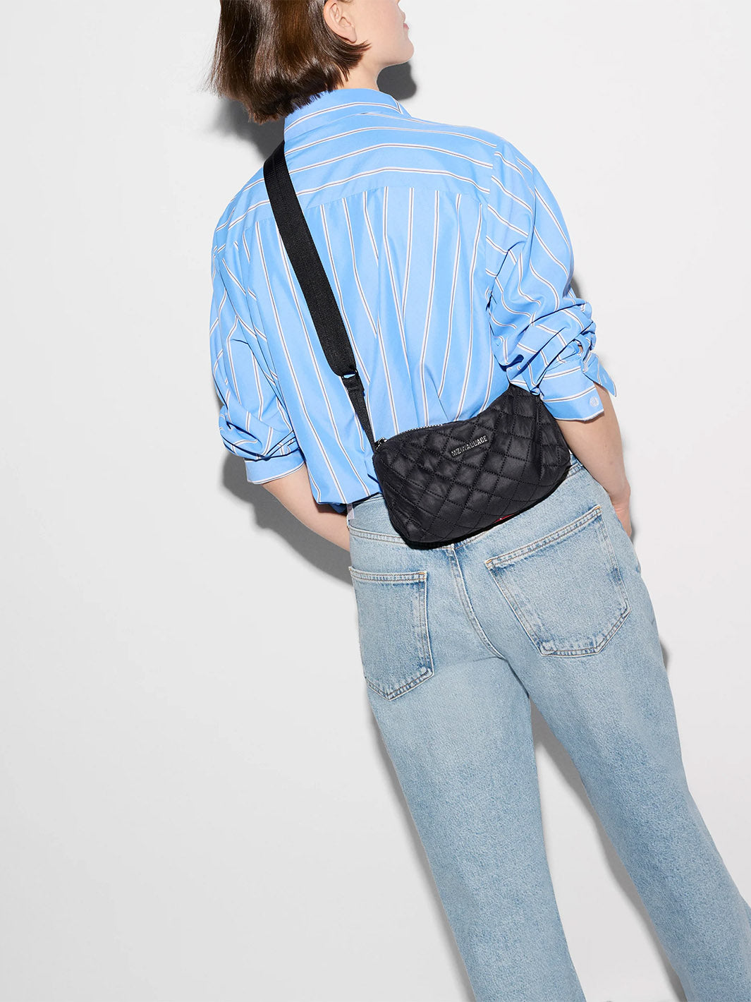 Metro Boxy Crossbody in Black