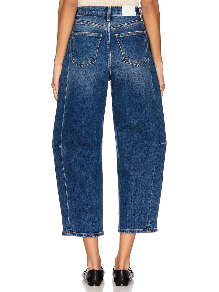 Eli Mid Rise Jean in Augustus