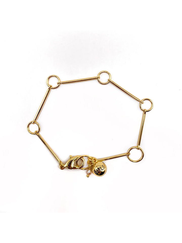 Family Link Plaza Bracelet in Gold
