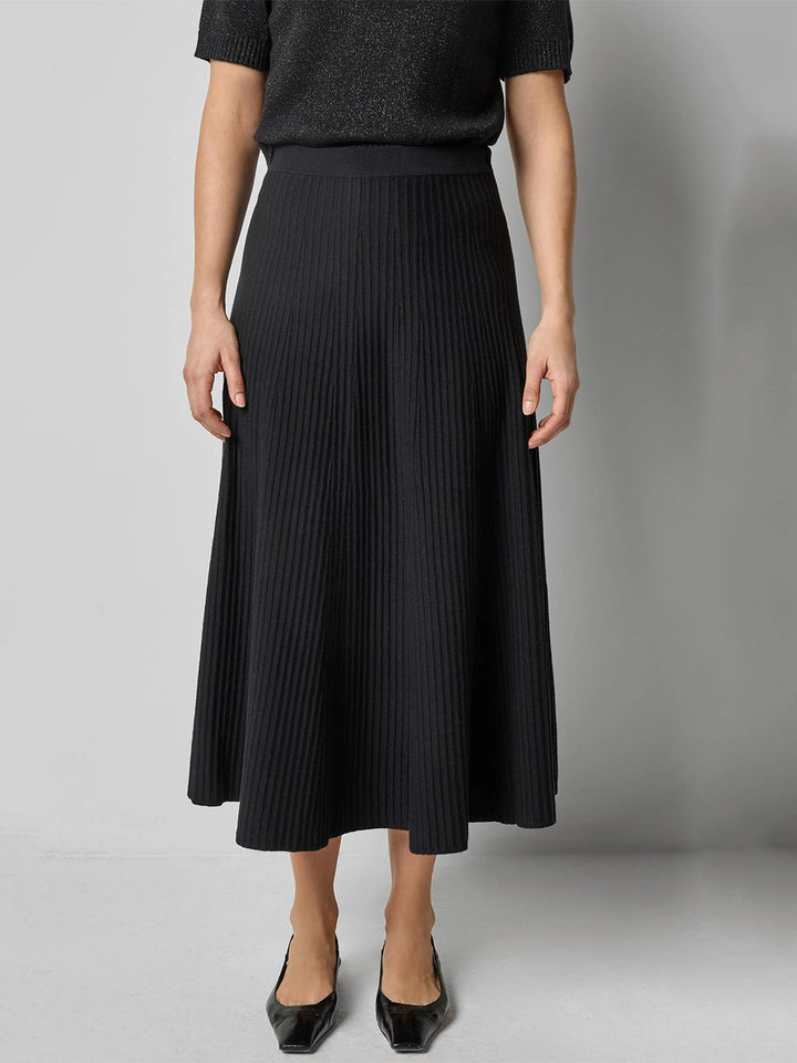 Flared Knit Skirt in Black
