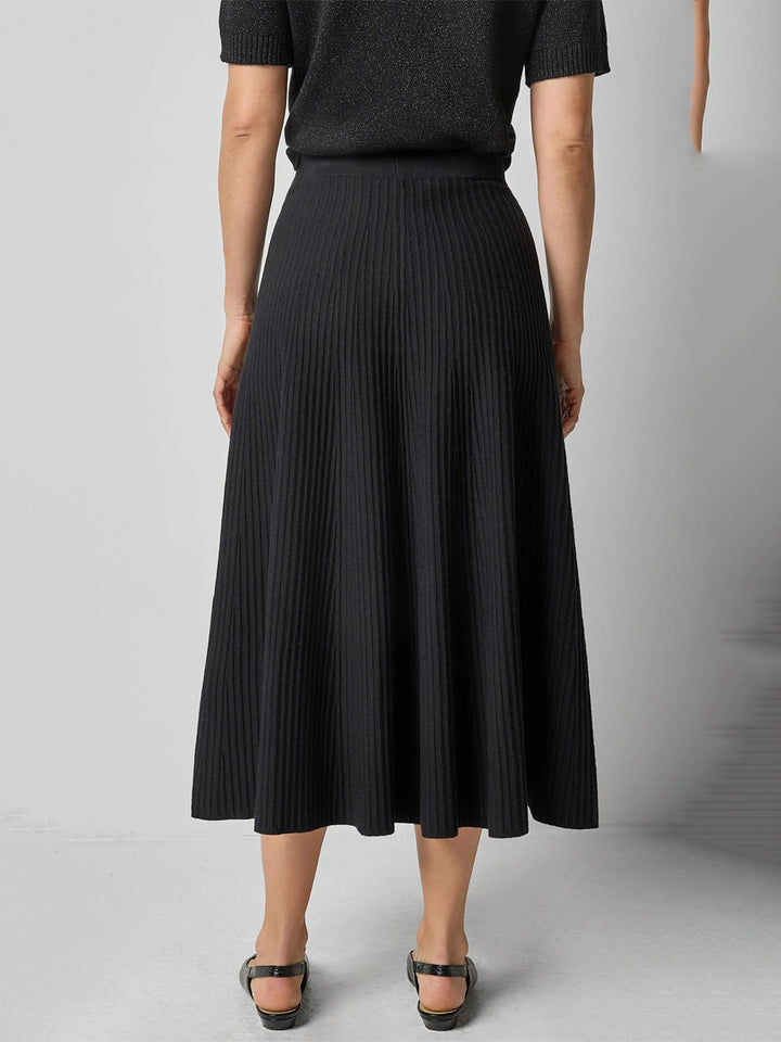 Flared Knit Skirt in Black