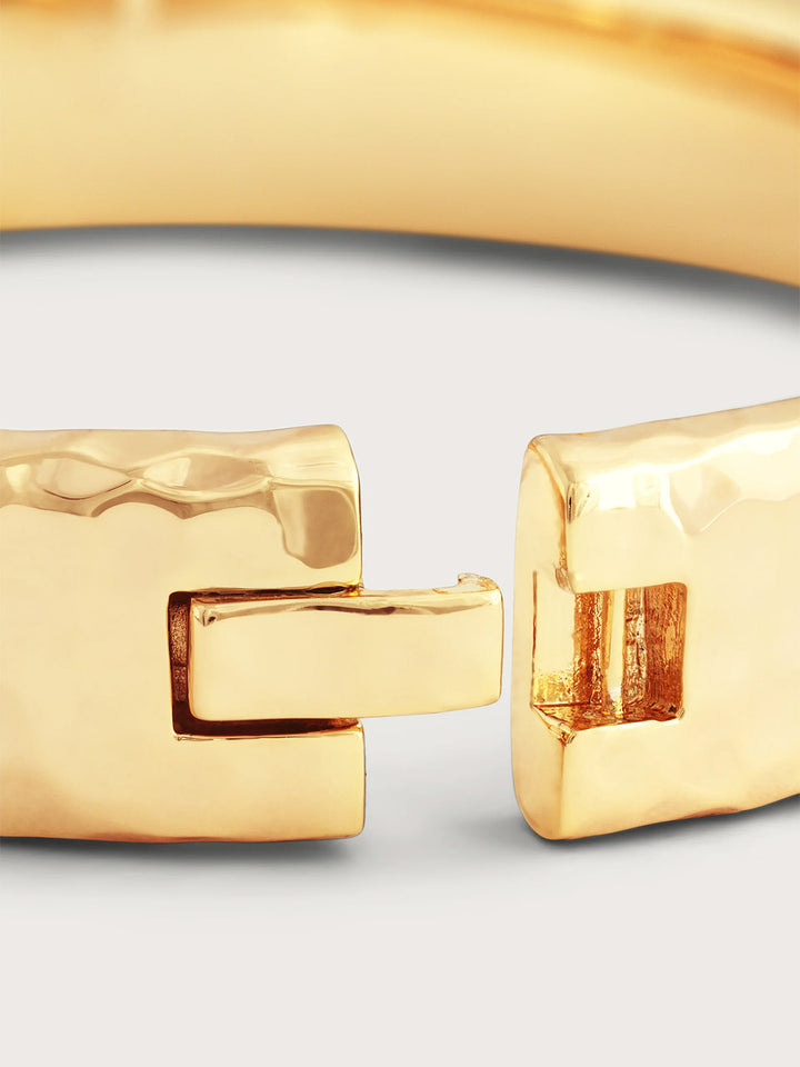 Farrier Wide Hinged Bangle in Gold